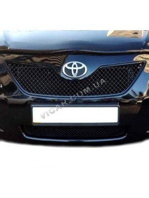 Решетки передние черные Camry 40 Bentley style